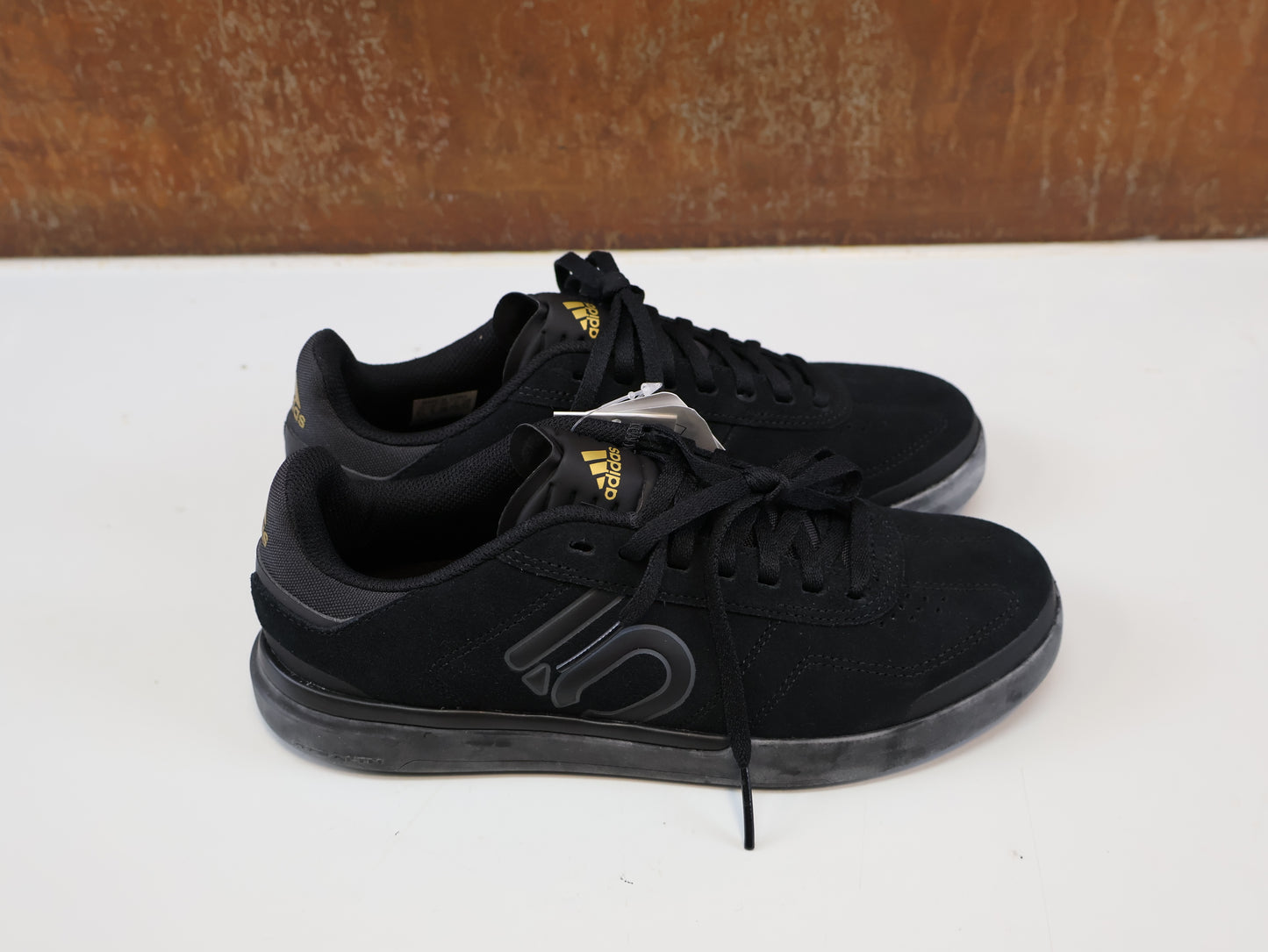 ADIDAS FIVE TEN SLEUTH DLX WOMAN / MTB-SCHUH / GRÖSSE 38 / CORE BLACK / STEALTH S1