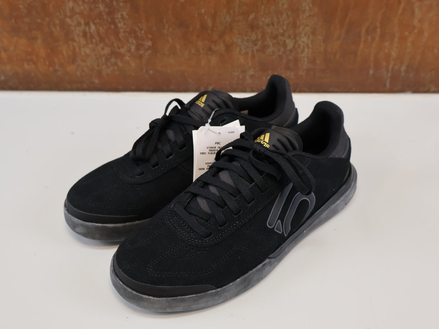 ADIDAS FIVE TEN SLEUTH DLX WOMAN / MTB-SCHUH / GRÖSSE 38 / CORE BLACK / STEALTH S1