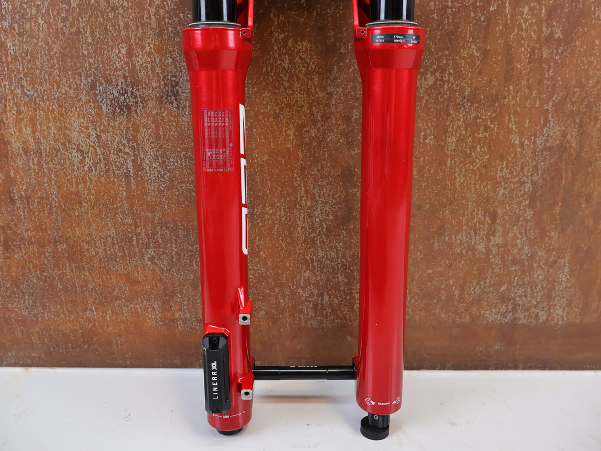 RockShox ZEB Ultimate B1 29" 170mm Electric Red FS-ZEB-ULT-B1
