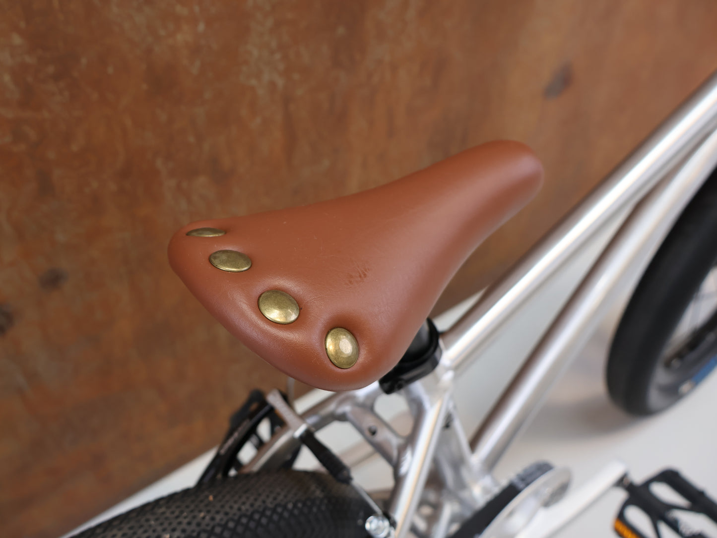 EARLY RIDER BELTER 16 / KINDERFAHRRAD / RIEMENANTRIEB / 6,19 KG / SILBER