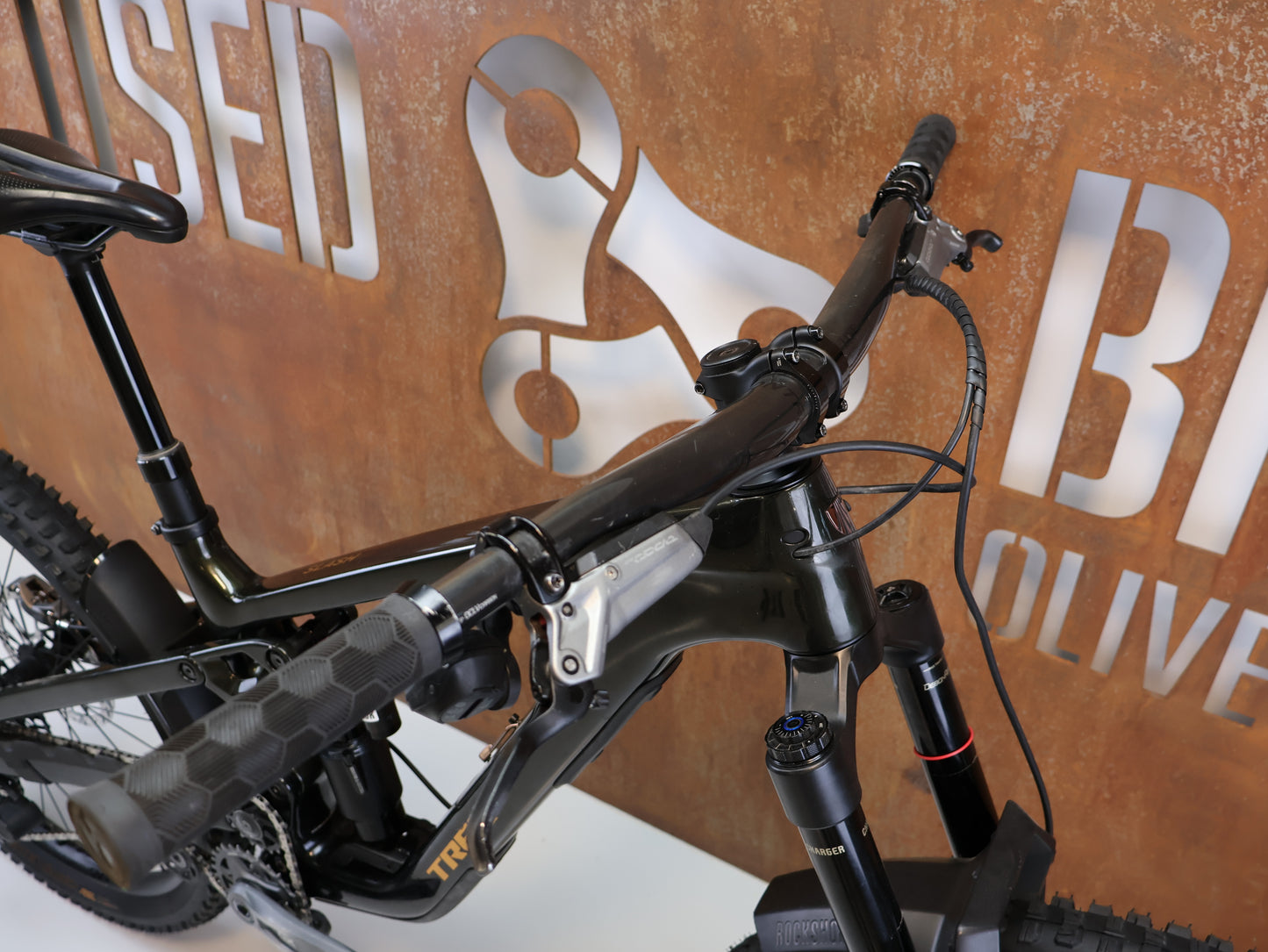 TREK SLASH 9.8 GX AXS T-TYPE GEN 6 / GRÖSSE M / OCLV CARBON / MULLET