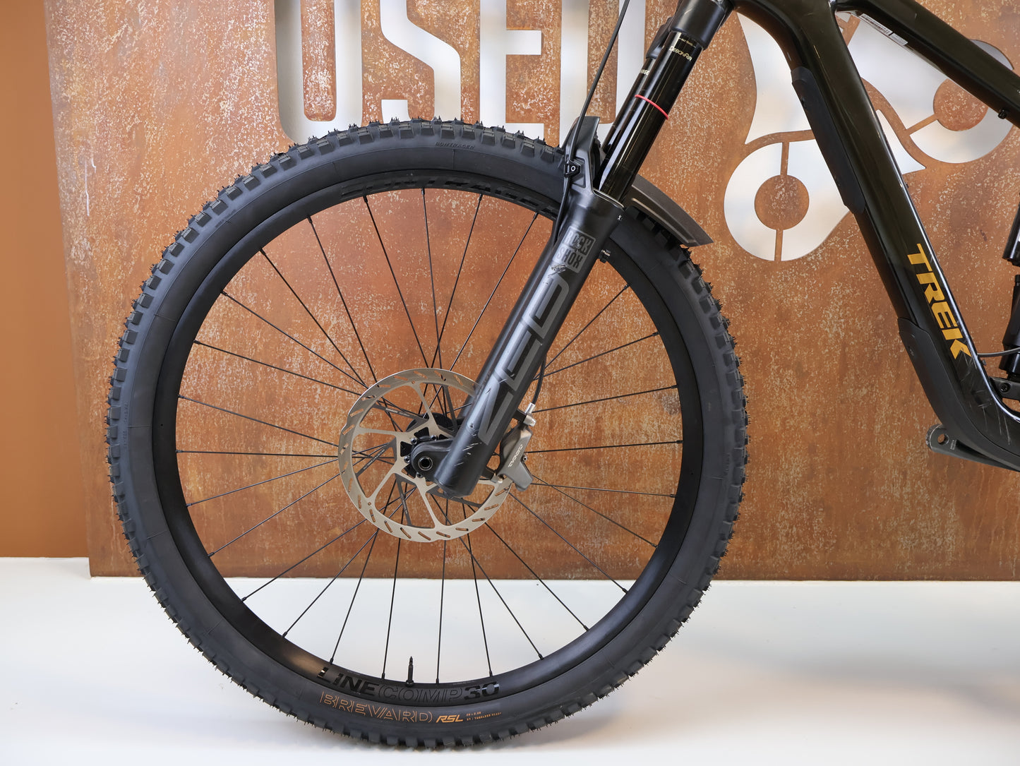 TREK SLASH 9.8 GX AXS T-TYPE GEN 6 / GRÖSSE M / OCLV CARBON / MULLET