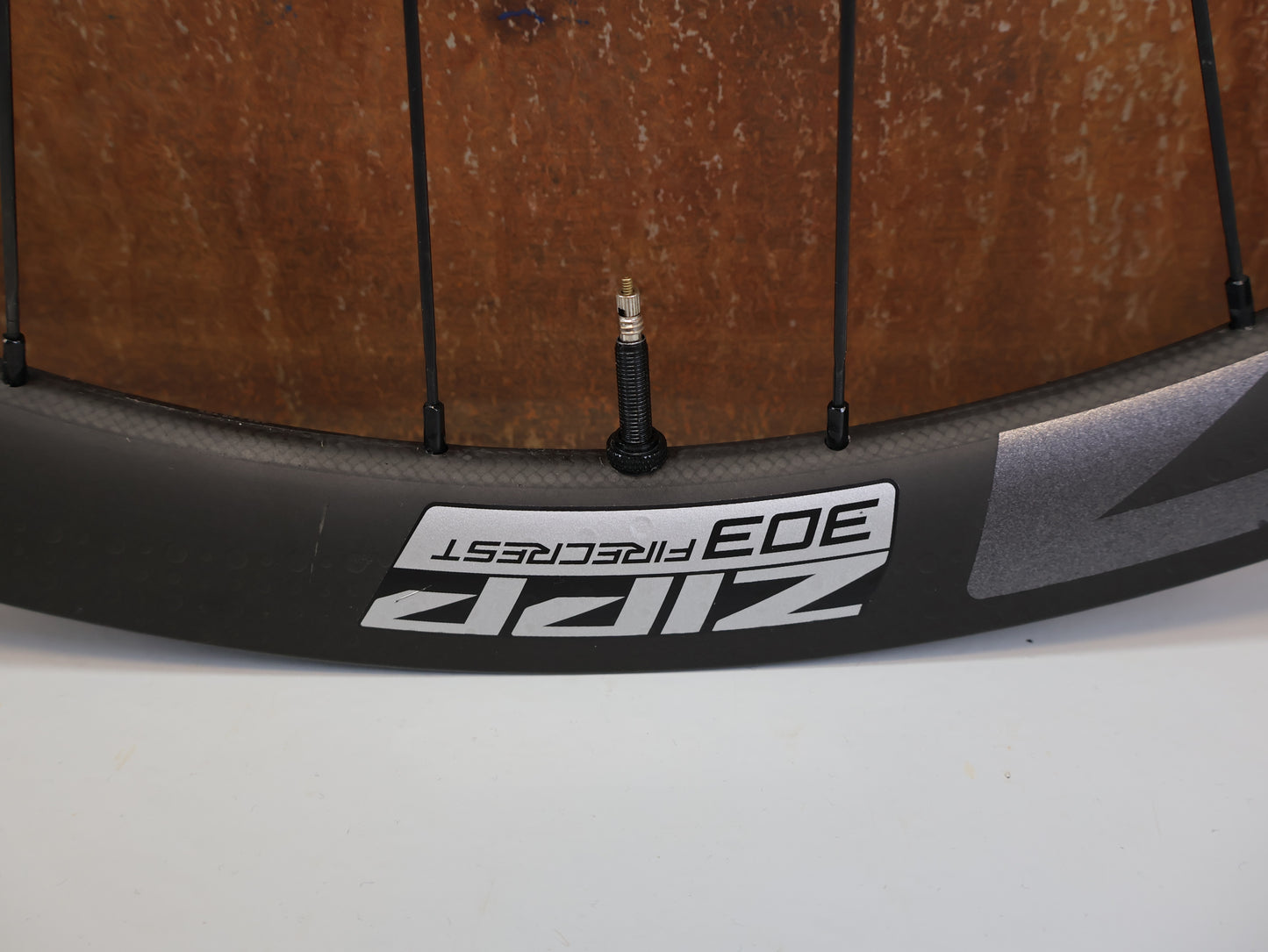ZIPP 303 FIRECREST TUBELESS LAUFRADSATZ / SRAM XDR / CARBON / CENTERLOCK