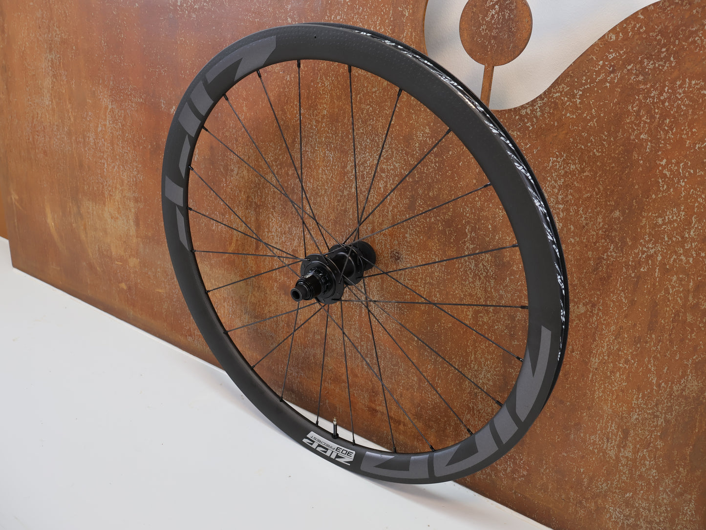 ZIPP 303 FIRECREST TUBELESS LAUFRADSATZ / SRAM XDR / CARBON / CENTERLOCK