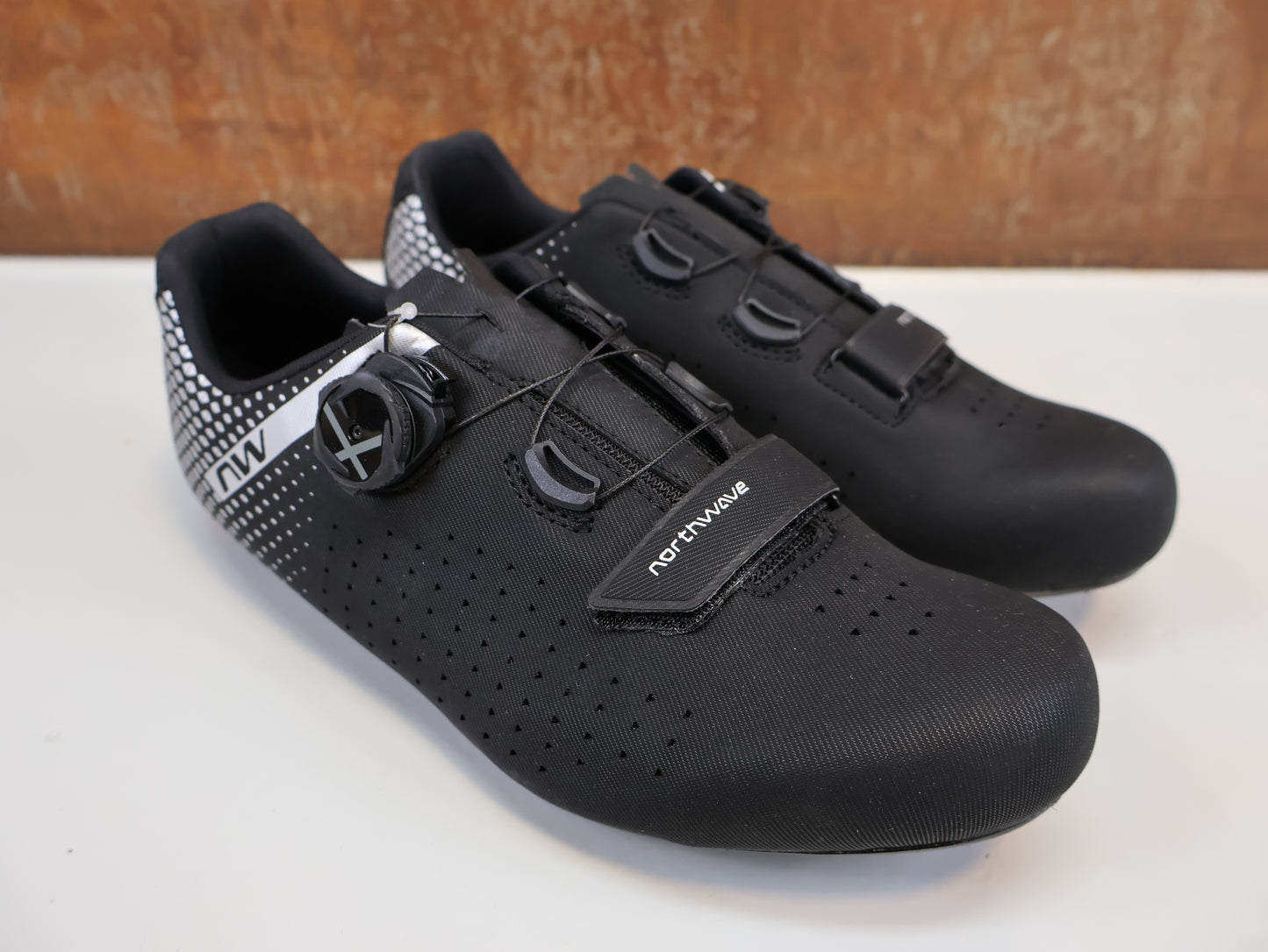 NORTHWAVE CORE PLUS 2 WIDE / RENNRADSCHUHE / BREITE PASSFORM / CARBON-NRG / SLW3