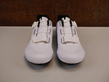 GIRO CADET RENNRADSCHUH / WEISS / GRÖSSE 43 / BOA L6 / CARBON-REINFORCED