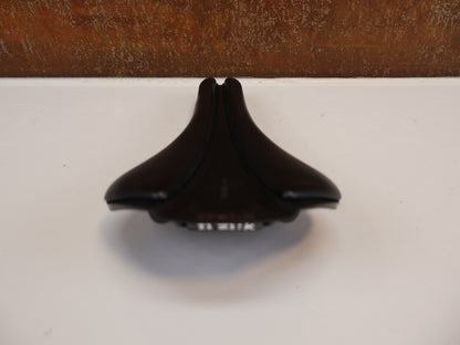 FIZIK ANTARES R3 VERSUS EVO / REGULAR / 139MM / KIUM RAILS / ROAD & MTB