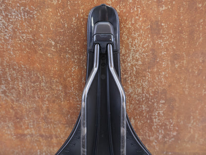 FIZIK ANTARES R3 VERSUS EVO / REGULAR / 139MM / KIUM RAILS / ROAD & MTB