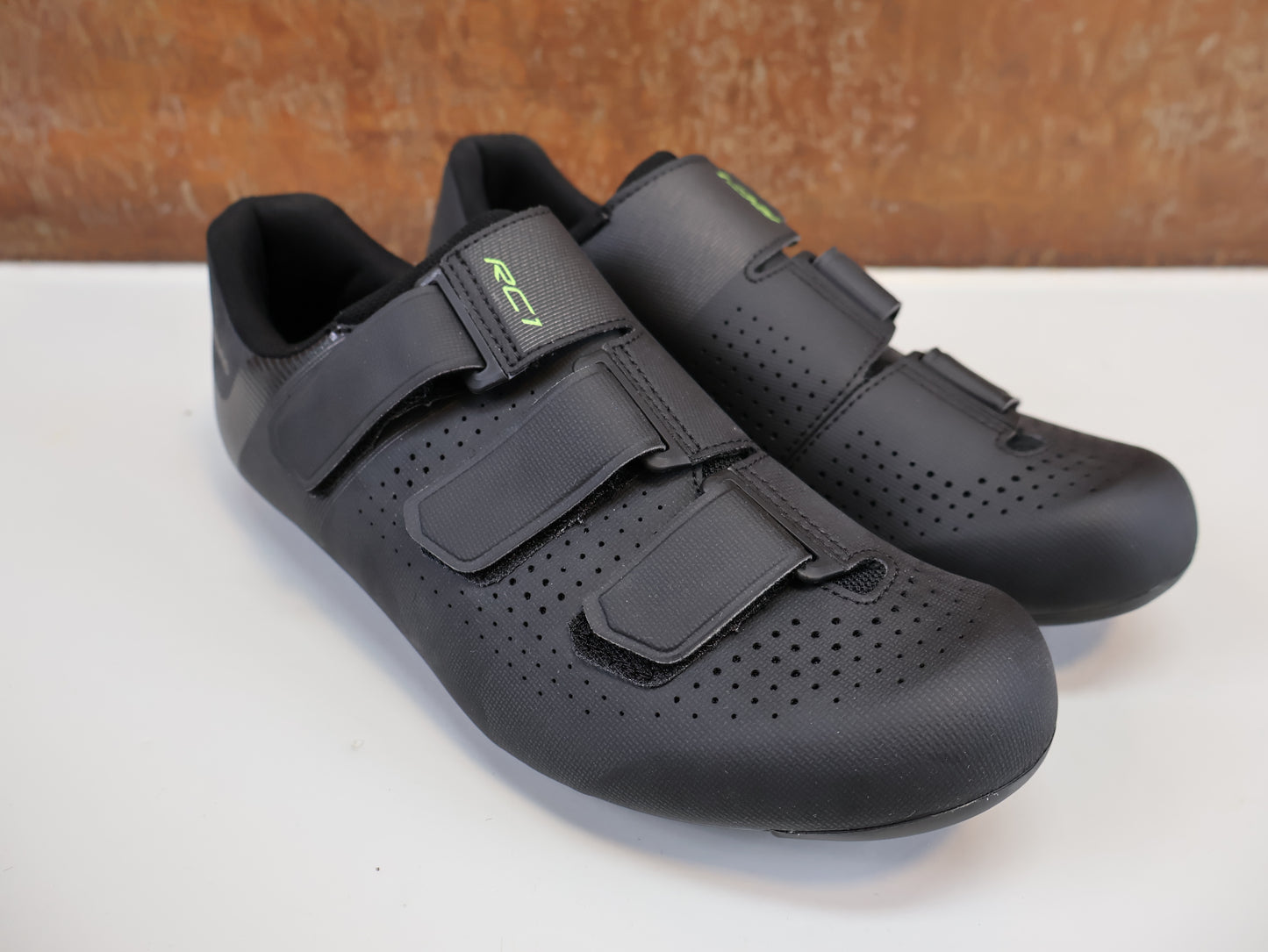SHIMANO SH-RC100 RENNRADSCHUHE / RC1 / BLACK / GRÖSSE 45