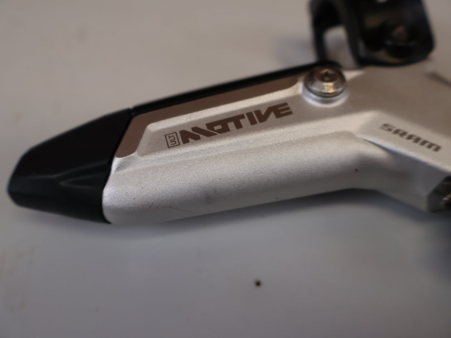 SRAM MOTIVE ULTIMATE STEALTH V2 SCHEIBENBREMSE SET/ 4-KOLBEN