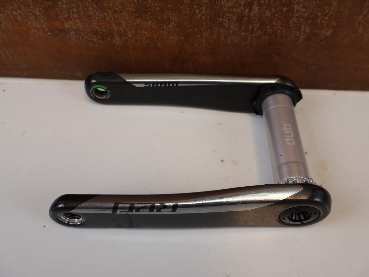 SRAM RED AXS D1 CARBON ROAD KURBELARME 172,5MM DUB / 8-BOLT