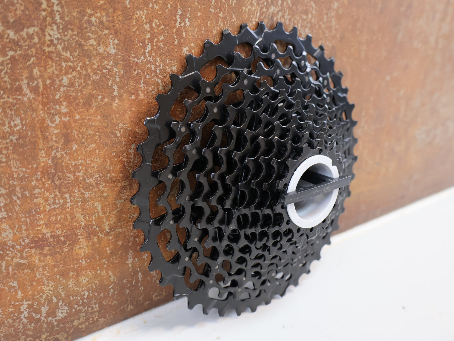 SRAM PG-1130 KASSETTE 11-FACH / 11-42 ZÄHNE / HG FREILAUF / NX / SCHWARZ