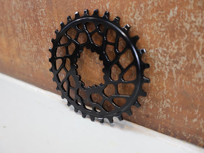 ABSOLUTE BLACK KETTENBLATT OVAL / DIRECT MOUNT / 30 ZÄHNE / SRAM BB30