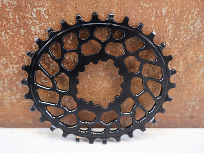 ABSOLUTE BLACK KETTENBLATT OVAL / DIRECT MOUNT / 30 ZÄHNE / SRAM BB30