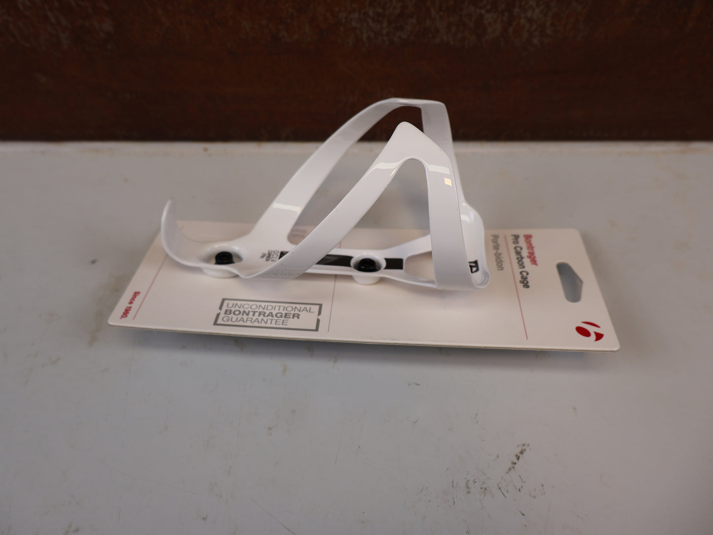 BONTRAGER PRO CARBON FLASCHENHALTER WEISS