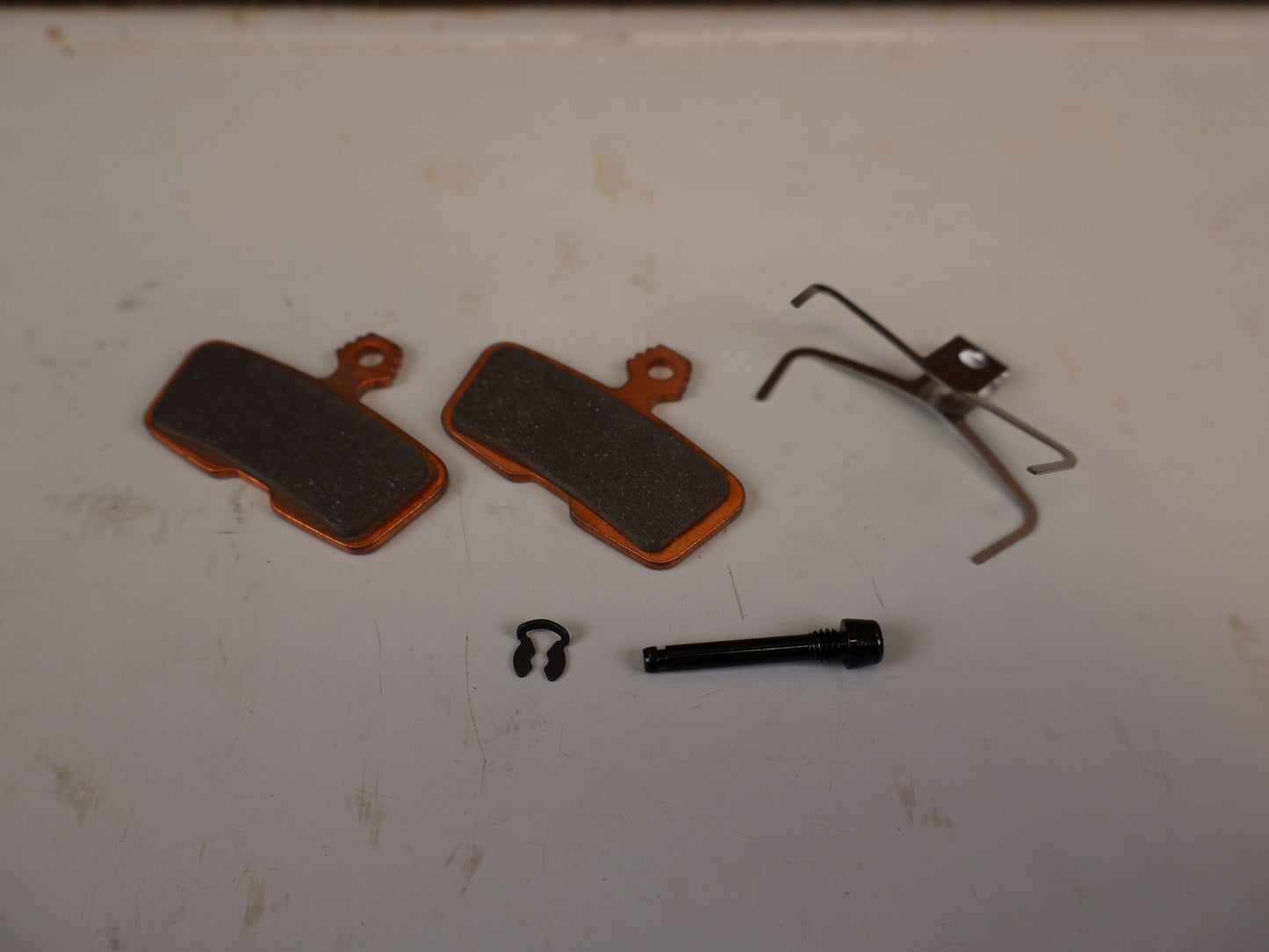 SRAM CODE GUIDE RE BREMSBELÄGE GESINTERT STAHL