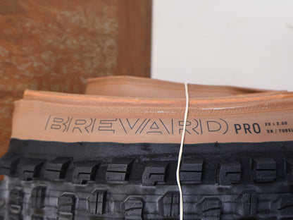 BONTRAGER BREVARD PRO XR TLR 29 X 2.5 TANWALL REIFEN