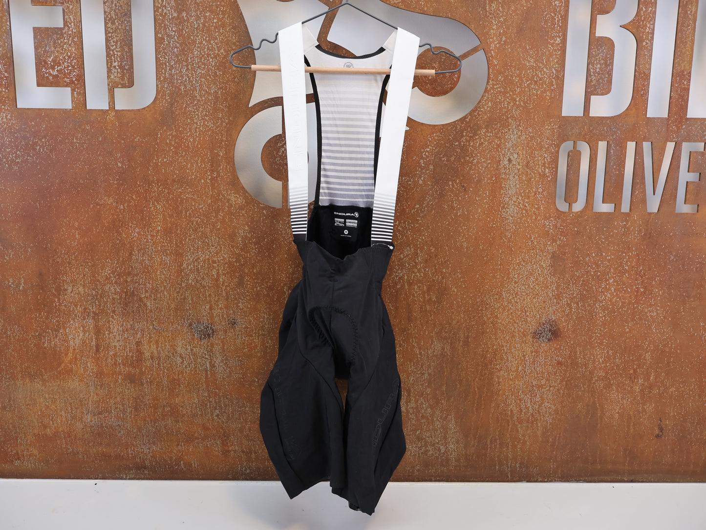 ENDURA PRO SL BIBSHORT / HERREN / MEDIUM PAD / COLDBLACK / UPF50 / E4070