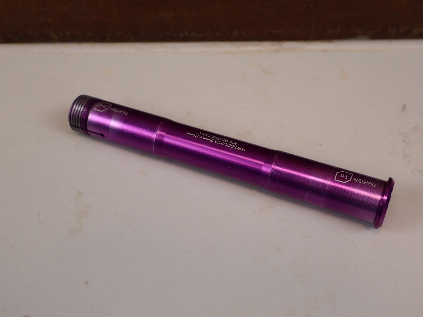 BURGTEC STECKACHSE ROCKSHOX BOXXER 20X110 PURPLE RAIN