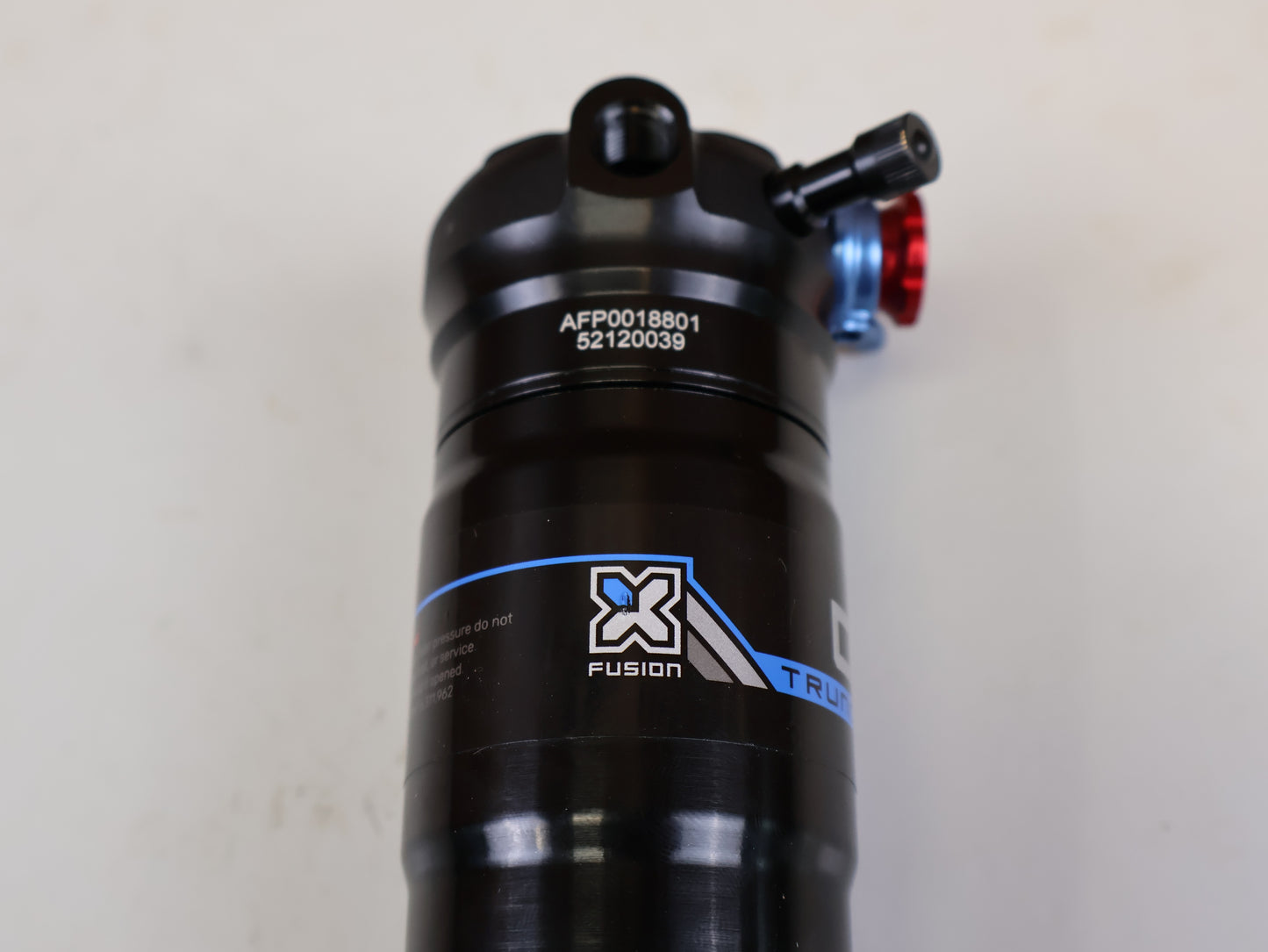 X FUSION 02 PRO 2 DÄMPFER 205X60 TRUNNION FÜR TREK