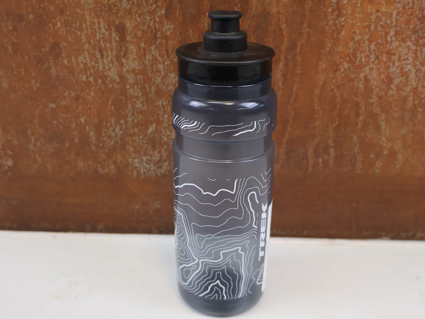 TREK FLY TRINKFLASCHE GREY / 550 ML / 740 ML