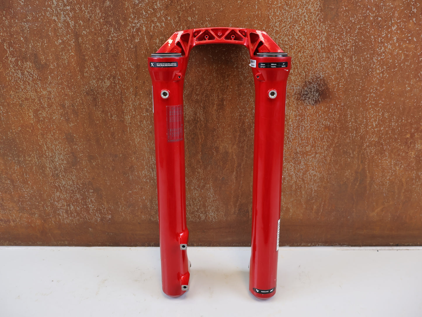 ROCKSHOX BOXXER ULTIMATE D1 29 LOWER LEG CASTING RED
