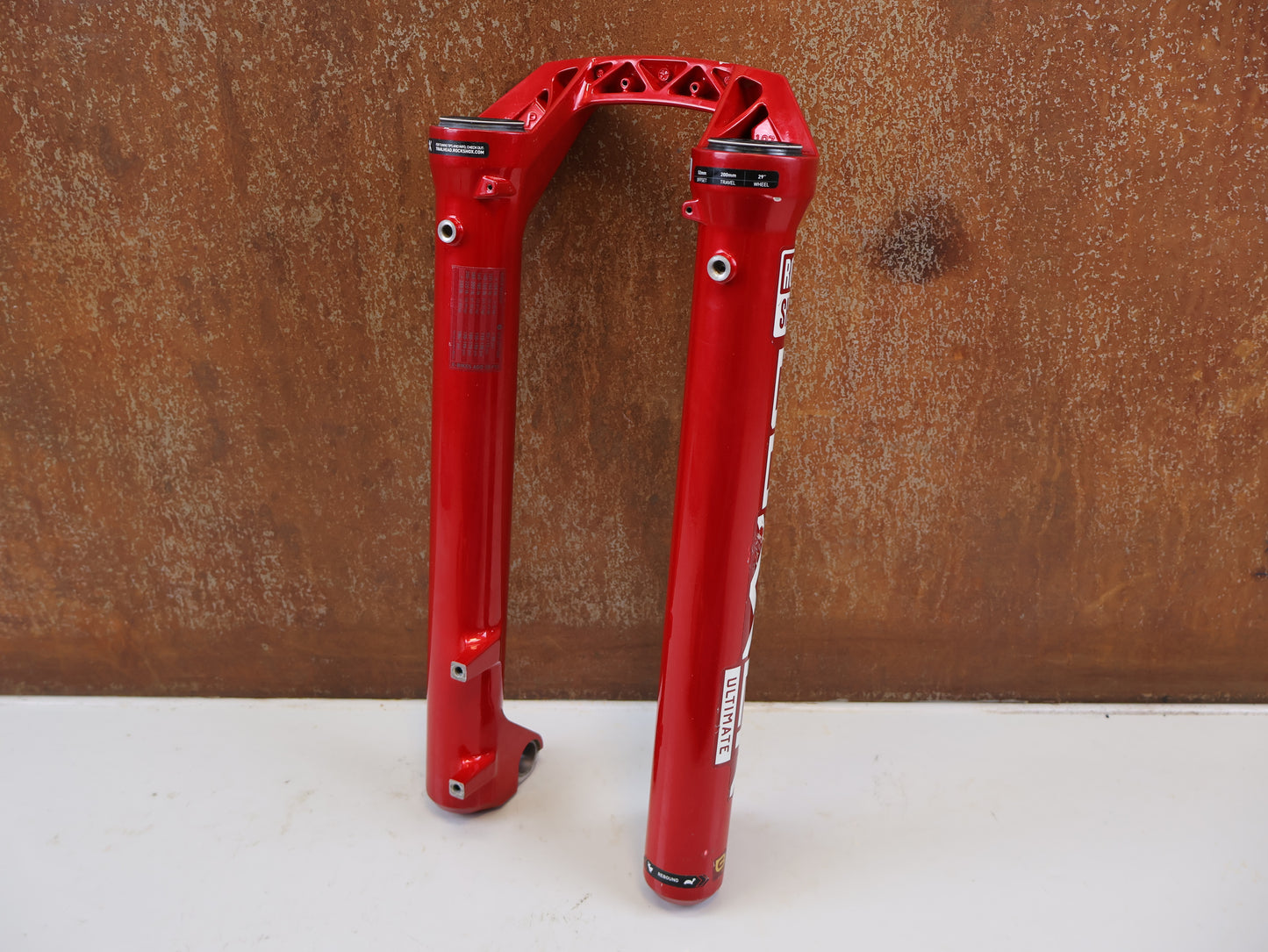 ROCKSHOX BOXXER ULTIMATE D1 29 LOWER LEG CASTING RED