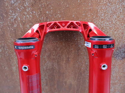 ROCKSHOX BOXXER ULTIMATE D1 29 LOWER LEG CASTING RED