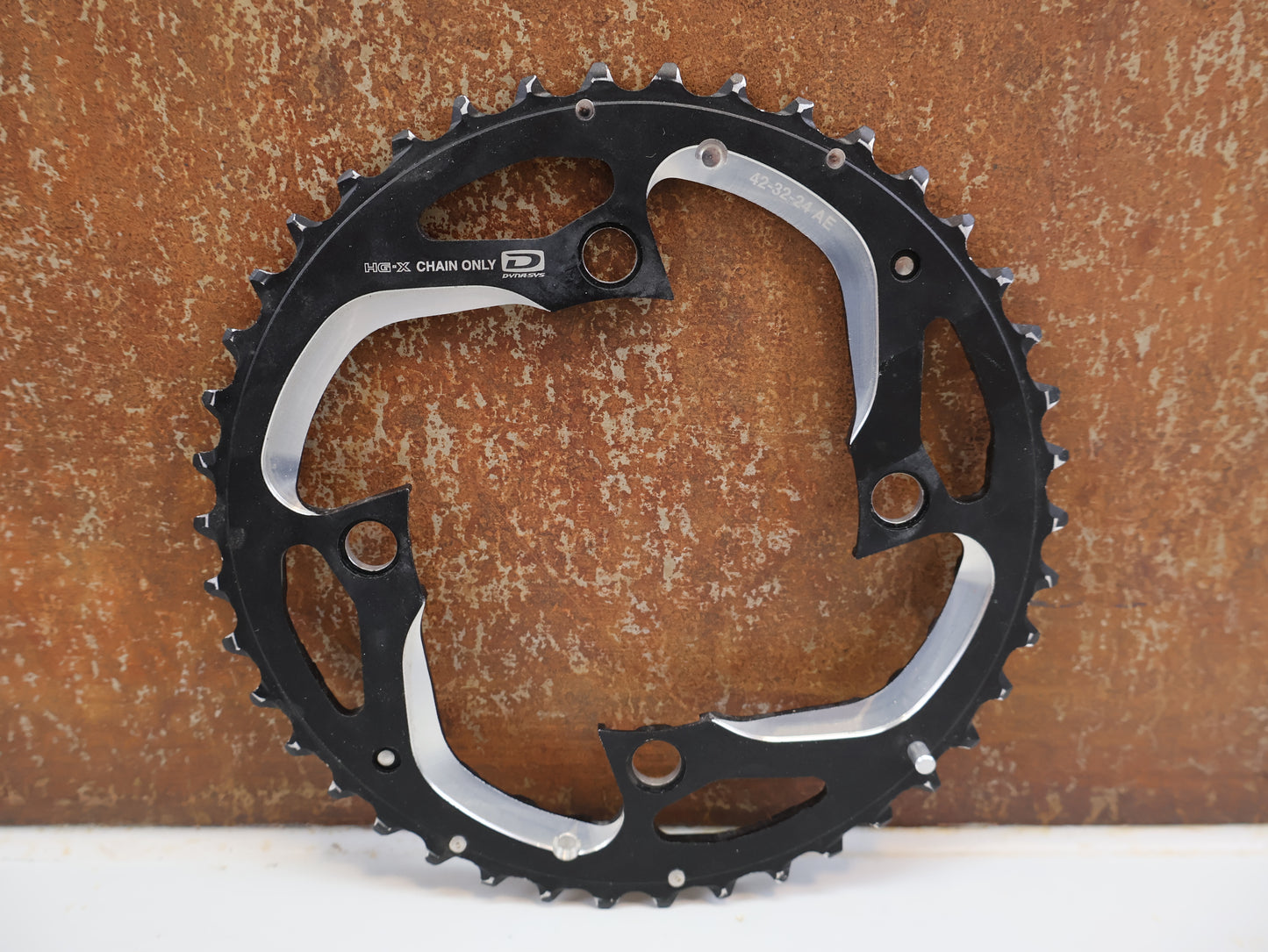SHIMANO XT KETTENBLATT M780 / 42 ZÄHNE / 3X10-FACH / 104MM / SCHWARZ