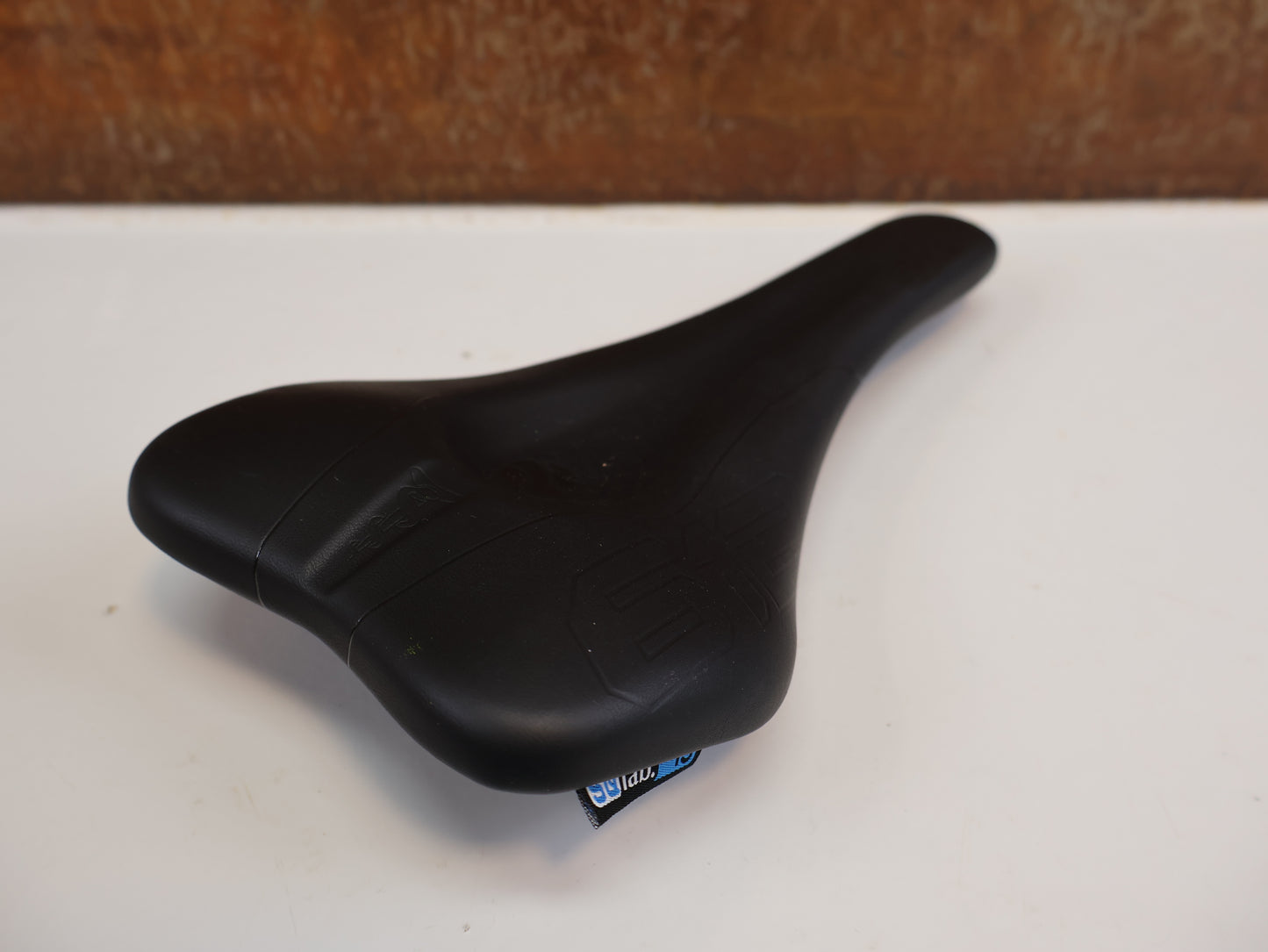 SQLAB 612 ERGOWAVE SATTEL / 130 MM / ROAD & MTB RACE / ERGONOMISCH