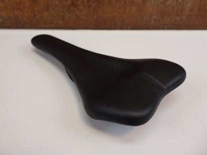 SQLAB 612 ERGOWAVE SATTEL / 130 MM / ROAD & MTB RACE / ERGONOMISCH