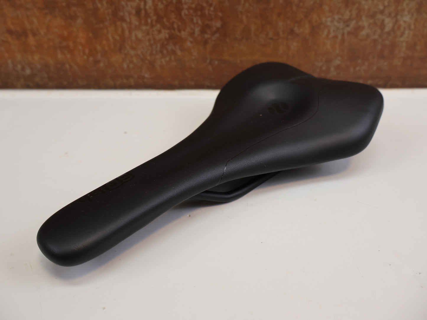 SQLAB 612 ERGOWAVE SATTEL / 130 MM / ROAD & MTB RACE / ERGONOMISCH