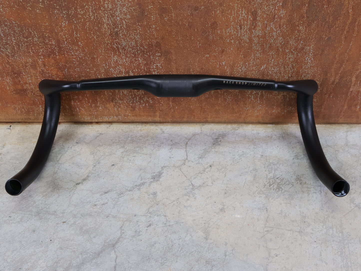 BONTRAGER RSL AERO CARBON RENNRAD LENKER 390 / 420MM