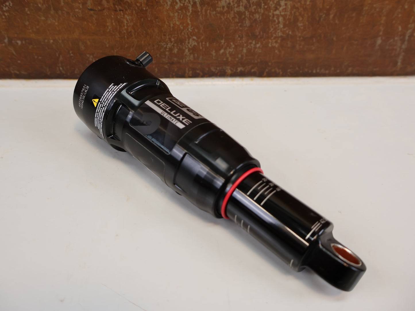 ROCKSHOX DELUXE ULTIMATE RCT / DEBONAIR+ / TRUNNION / 165 X 42,5MM / 2024