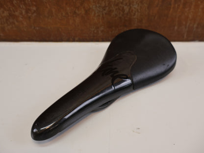 TUNE KOMM-VOR CARBON SATTEL / SCHWARZ / CARBON GLANZ / ULTRALEICHT 96G