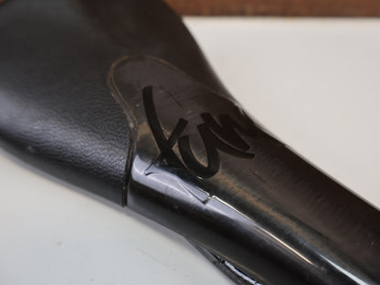 TUNE KOMM-VOR CARBON SATTEL / SCHWARZ / CARBON GLANZ / ULTRALEICHT 96G