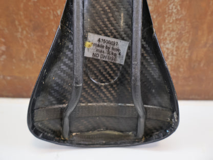 TUNE KOMM-VOR CARBON SATTEL / SCHWARZ / CARBON GLANZ / ULTRALEICHT 96G