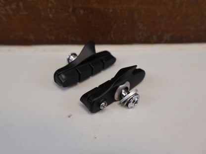 SHIMANO 105 CARTRIDGE BREMSSCHUHE R55C4 / ALU-FELGE