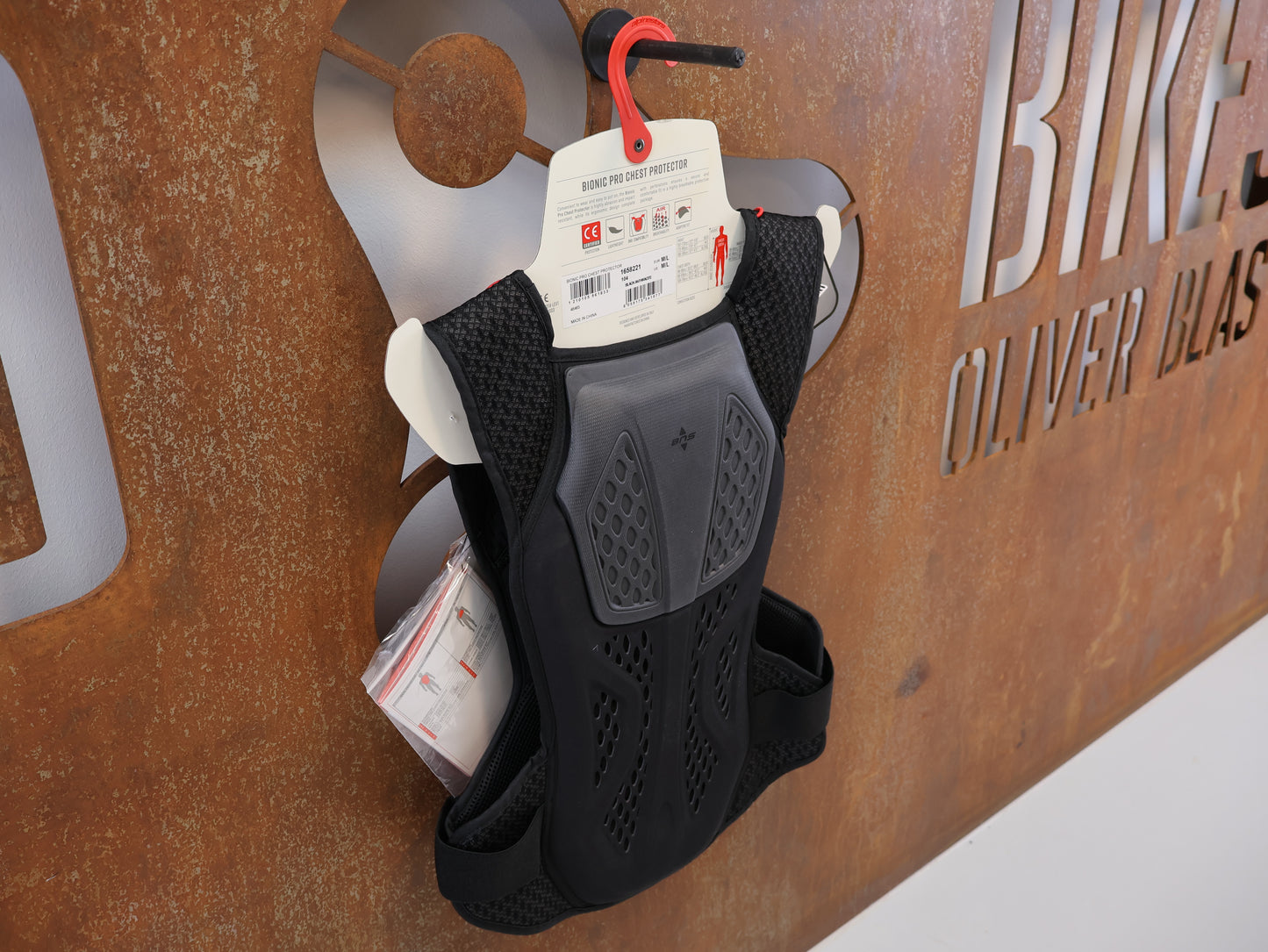 ALPINESTARS BIONIC PRO BRUSTPANZER / GRÖSSE M/L / BLACK-ANTHRACITE