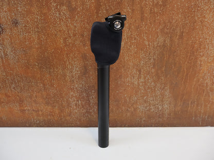 SR SUNTOUR NCX SP12 FEDERSATTELSTÜTZE / 30.9 MM / 350 MM / MIT FINGERSCHUTZ / SCHWARZ