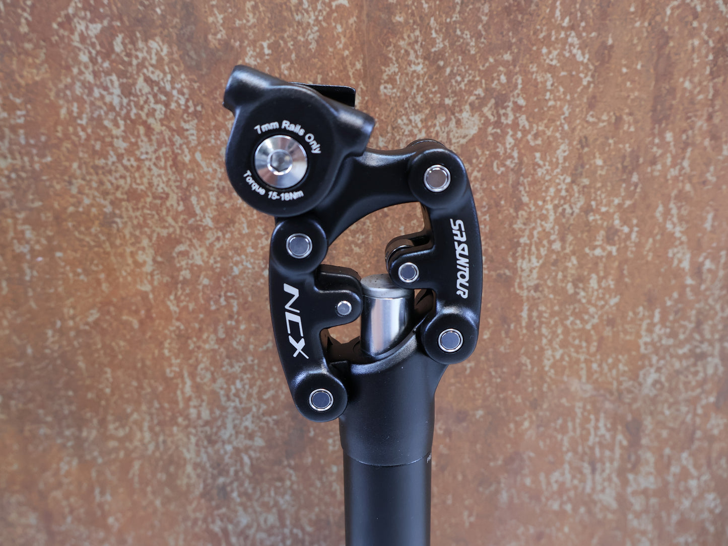 SR SUNTOUR NCX SP12 FEDERSATTELSTÜTZE / 30.9 MM / 350 MM / MIT FINGERSCHUTZ / SCHWARZ