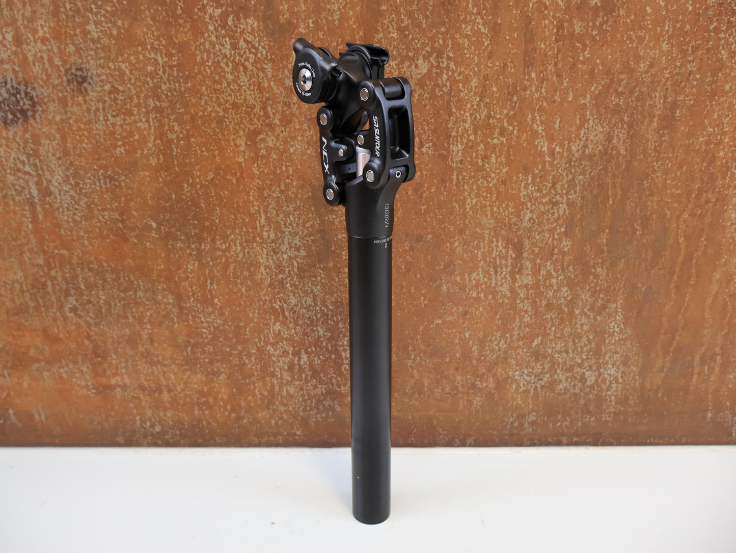 SR SUNTOUR NCX SP12 FEDERSATTELSTÜTZE / 30.9 MM / 350 MM / MIT FINGERSCHUTZ / SCHWARZ