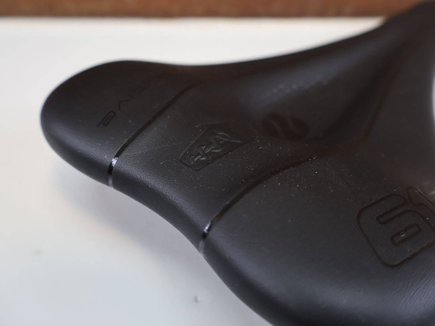SQLAB 612 ERGOWAVE ACTIVE 2.1 SATTEL / 140 MM / ROAD & MTB RACE