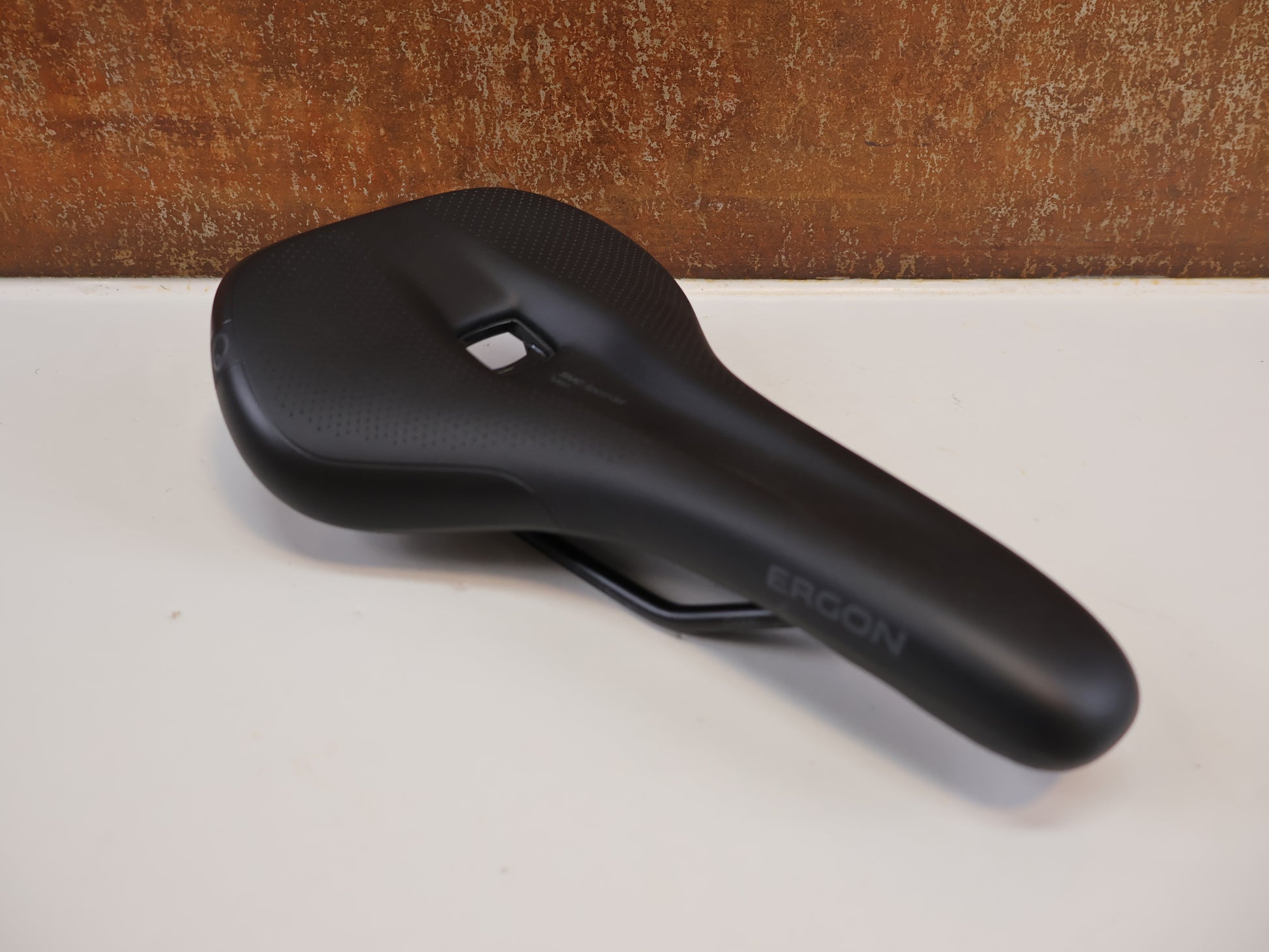 mtb sattel 16 cm ERGON SMC MEN SPORT GEL SATTEL / STEALTH / GRÖSSE M/L / 12-16 CM – USEDBIKES-OB.DE