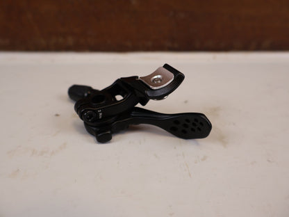 Sattelstütze von Bikeyoke, BIKEYOKE DIVINE 160MM DROPPERPOST SATTELSTÜTZE 31.6 MM vor USEDBIKES-OB.DE Hintergrund