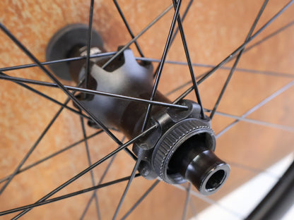 Laufrad/Laufradsatz von BMC, BMC CRD-400 SL CARBON LAUFRADSATZ / 40 MM / 622X23C / XDR vor USEDBIKES-OB.DE Hintergrund