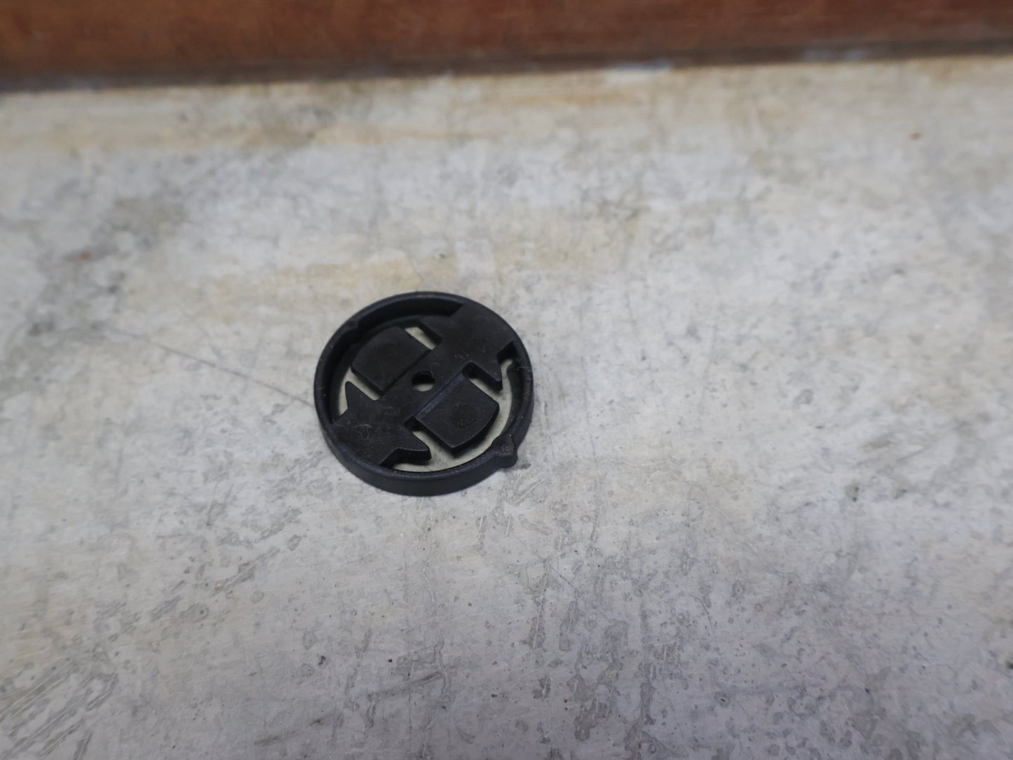 Computerhalterung von Bmc, BMC ICS / ICS2 / ICS MTT AND RSM01 STEM COMPUTERMOUNT DUO vor USEDBIKES - OB.DE Hintergrund