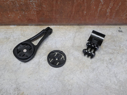 Computerhalterung von Bmc, BMC ICS / ICS2 / ICS MTT AND RSM01 STEM COMPUTERMOUNT DUO vor USEDBIKES - OB.DE Hintergrund