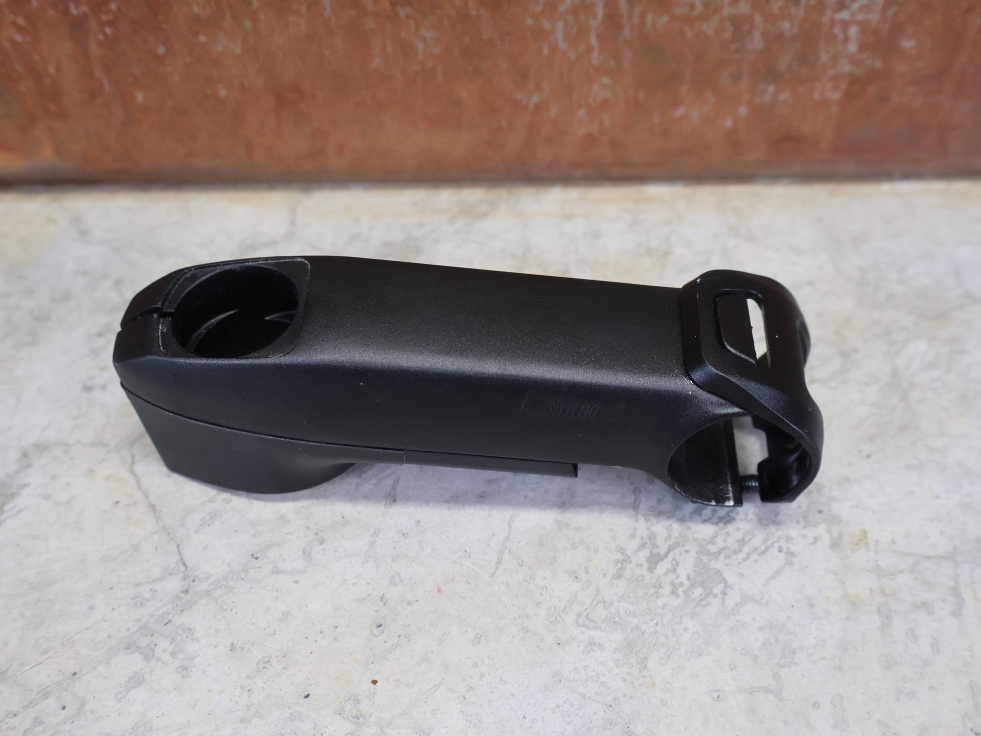 Vorbau von Bmc, BMC ICS2 VORBAU - 12.5 GRAD 110MM vor USEDBIKES - OB.DE Hintergrund