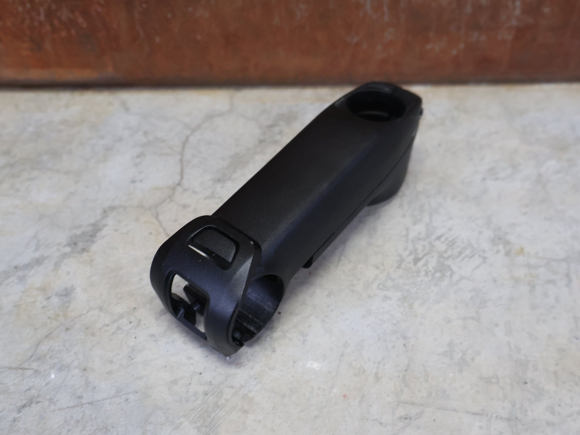 Vorbau von Bmc, BMC ICS2 VORBAU - 12.5 GRAD 110MM vor USEDBIKES - OB.DE Hintergrund